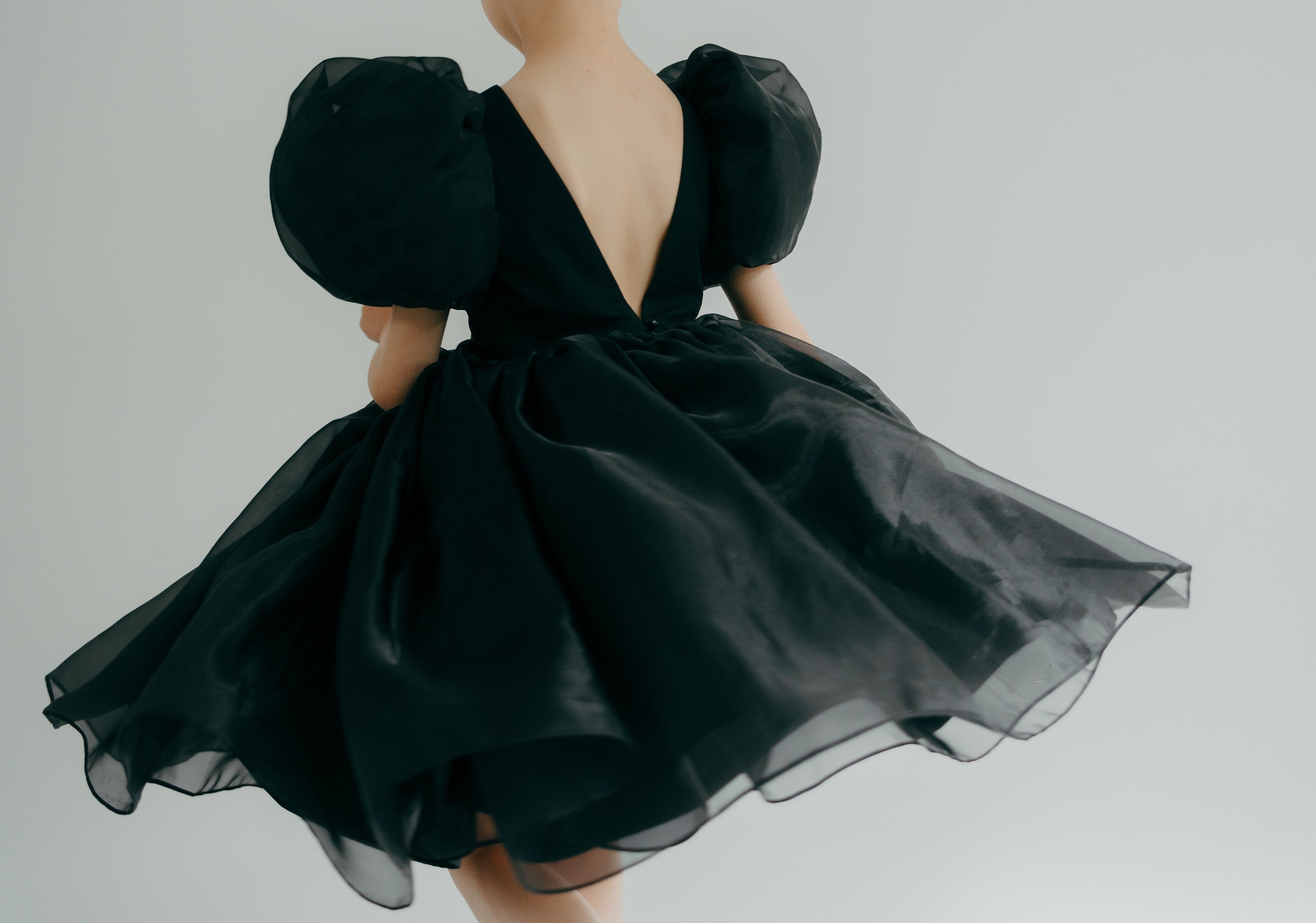 The ETLIBERI Christmas Gift Guide